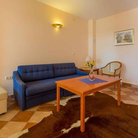 Apartments In Crikvenica 39029 Екстер'єр фото